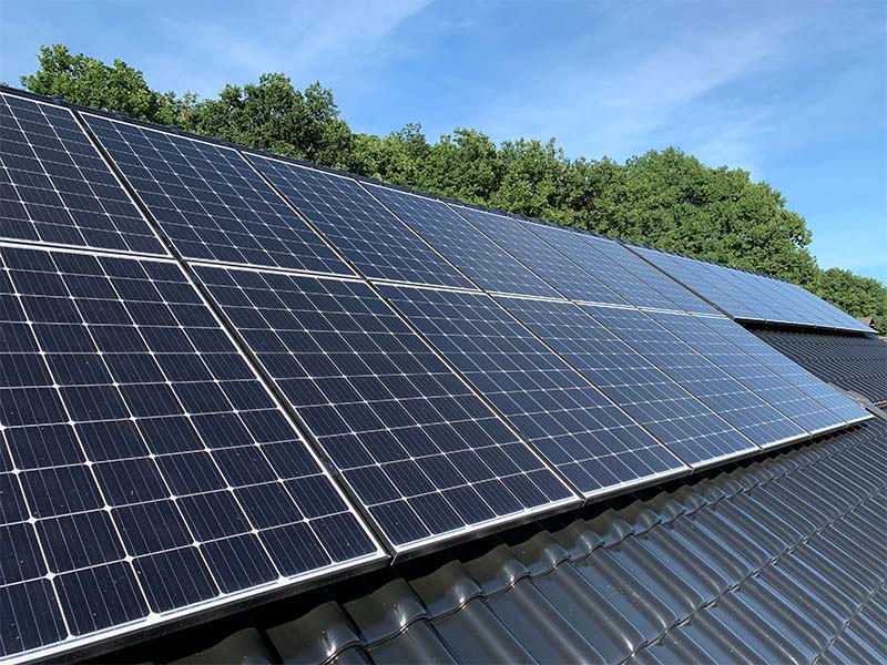 Photovoltaik-Anlage von Heymeier Haustechnik
